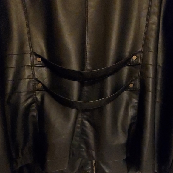 Women's faux leather jacket - Picture 5 of 5